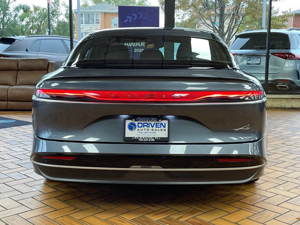 Used 2024 Lucid Air Pure RWD image 9