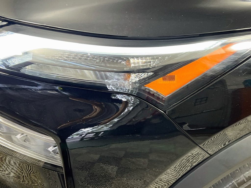 Used 2023 Nissan Rogue SV AWD/4WD image 9