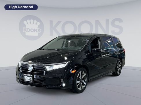 Used 2024 Honda Odyssey Touring image 1