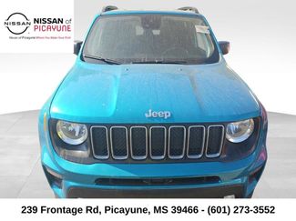 Used 2022 Jeep Renegade Latitude video 2