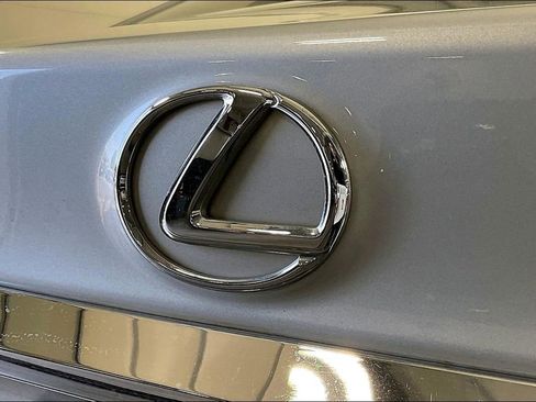 Used 2017 Lexus ES 350 w/ Luxury Package FWD image 43