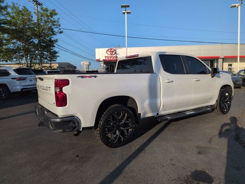 Used 2023 Chevrolet Silverado 1500 LT w/ Protection Package AWD/4WD image 5