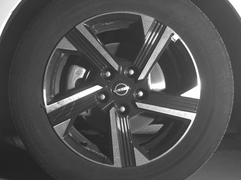 Used 2025 Nissan Sentra SV FWD image 12
