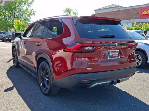 Used 2024 Toyota Grand Highlander AWD Hybrid image 4