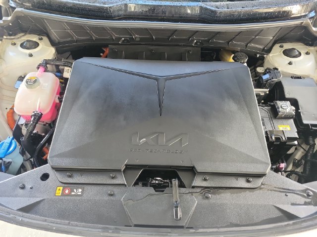 Used 2023 Kia Niro Wave FWD image 30