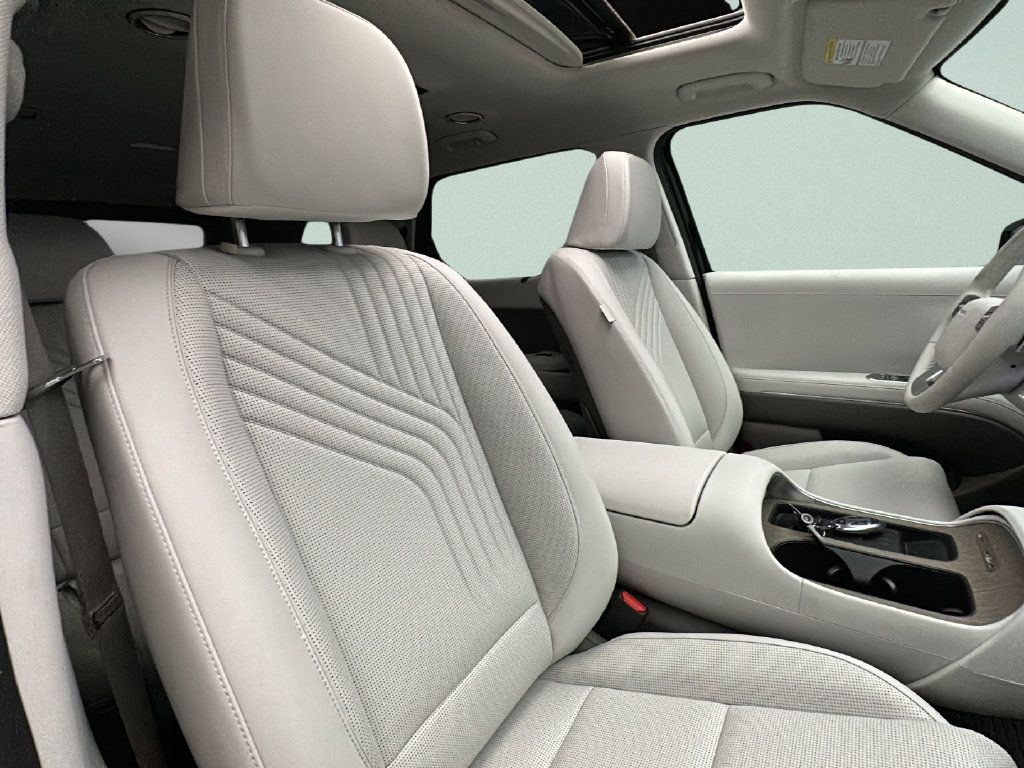 Certified 2026 Hyundai Palisade SEL AWD/4WD image 17