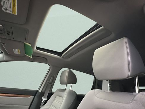 Used 2019 Honda CR-V EX image 11