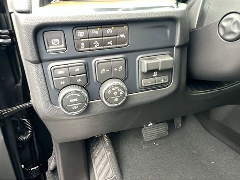 New 2026 Chevrolet Tahoe High Country image 21