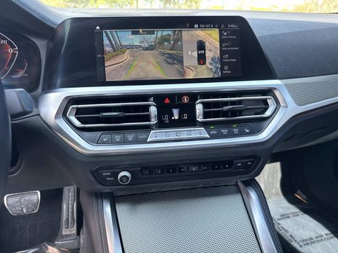 Used 2021 BMW 440i xDrive Coupe w/ Premium Package image 23