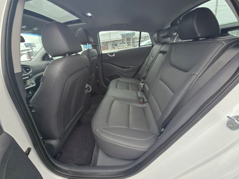 Used 2019 Hyundai Ioniq Limited image 18