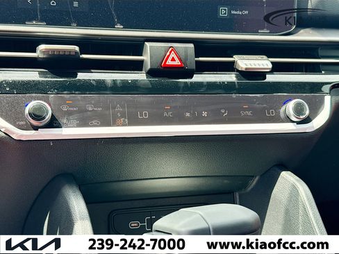 New 2026 Kia Sportage SX image 34