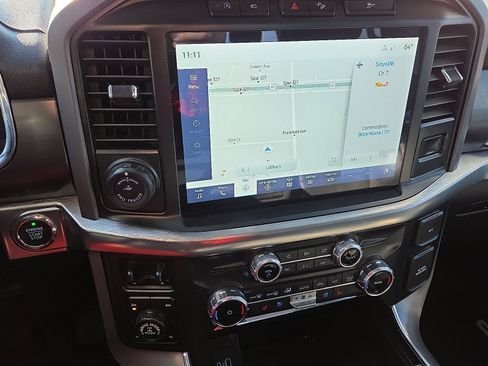 Used 2022 Ford F150 Lariat image 14