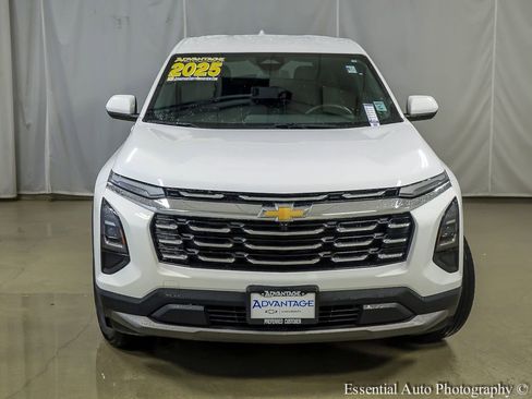 Used 2025 Chevrolet Equinox LT AWD/4WD image 5