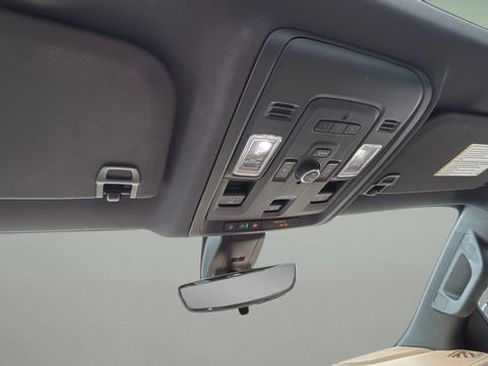 Used 2021 Chevrolet Tahoe Premier image 28