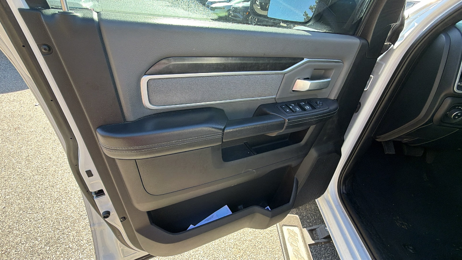 Used 2022 RAM 2500 Big Horn AWD/4WD image 13