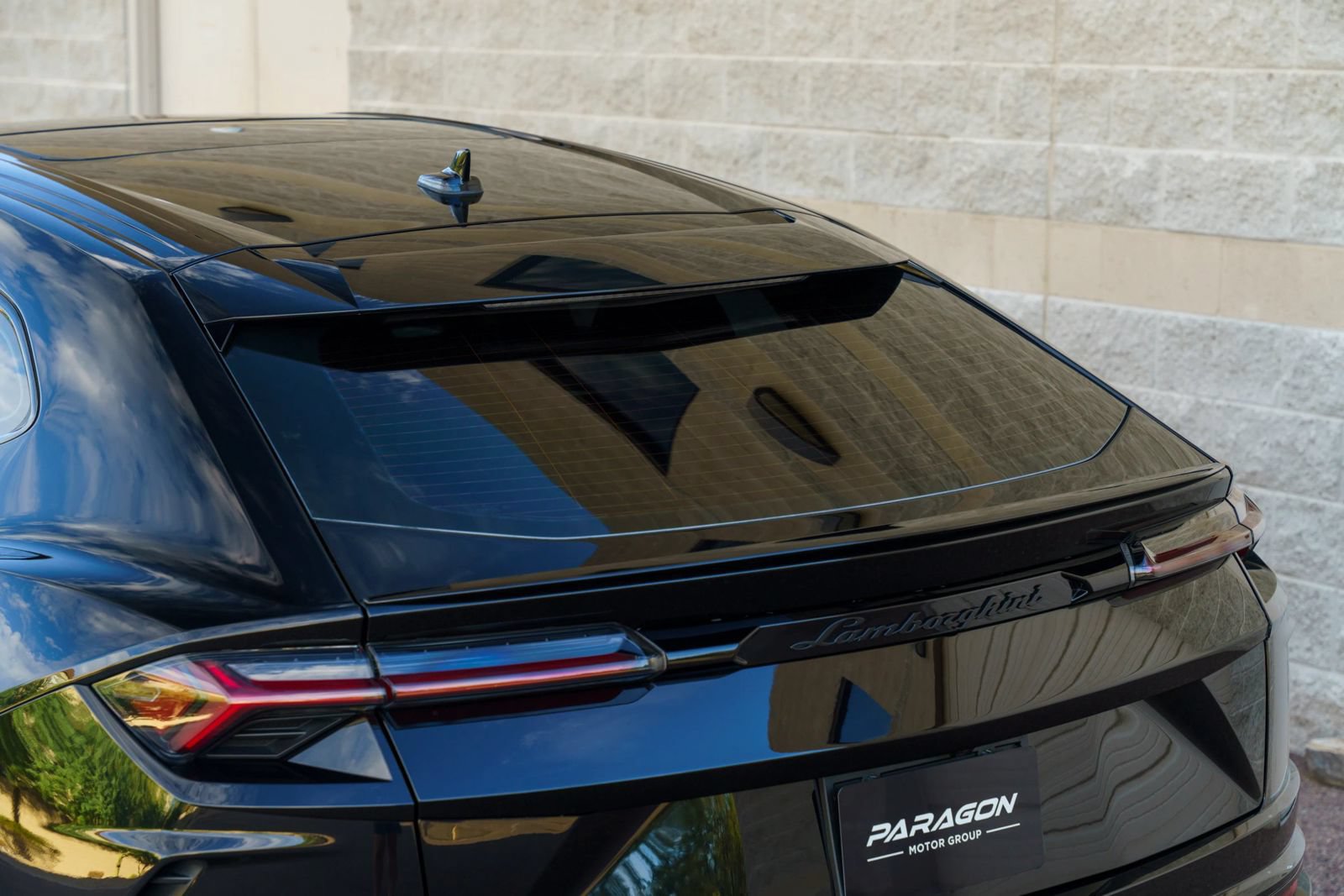 Used 2021 Lamborghini Urus AWD/4WD image 43