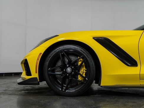 Used 2019 Chevrolet Corvette ZR1 image 12