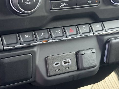 Used 2024 Chevrolet Silverado 1500 Custom w/ LPO, Dark Essentials Package RWD image 20