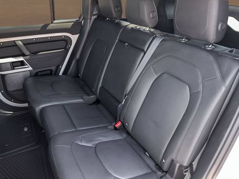 Used 2023 Land Rover Defender 110 S AWD/4WD image 23