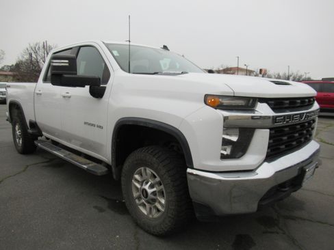 Used 2020 Chevrolet Silverado 2500 LT image 4