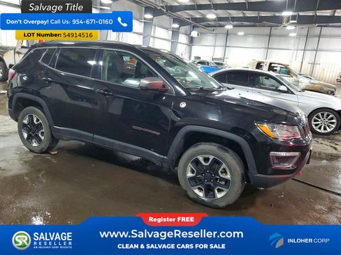 Used 2018 Jeep Compass Trailhawk w/ Leather Interior Group AWD/4WD image 5