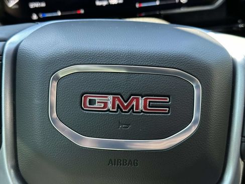Used 2026 GMC Sierra 1500 Elevation w/ Elevation Premium Package AWD/4WD image 25