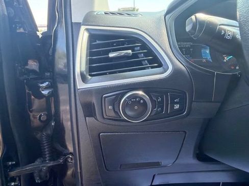 Used 2024 Ford Edge SEL w/ Convenience Package AWD/4WD image 21