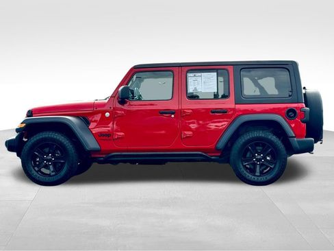 Used 2020 Jeep Wrangler Unlimited Sport AWD/4WD image 4
