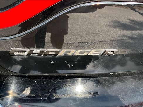 Used 2019 Dodge Charger Scat Pack w/ Plus Group RWD image 34