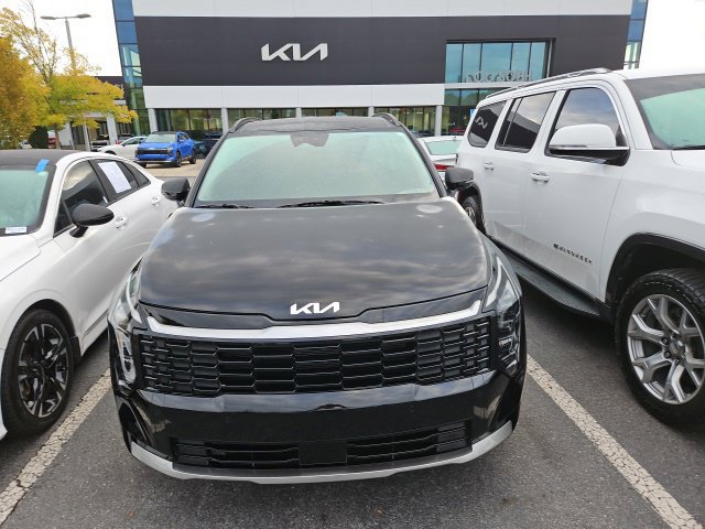 Used 2026 Kia Sportage SX FWD image 2
