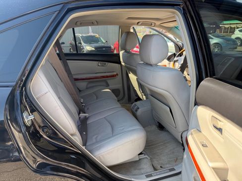 Used 2005 Lexus RX 330 AWD image 12