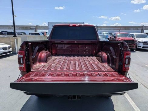Used 2021 RAM 2500 Laramie w/ Chrome Appearance Group AWD/4WD image 12