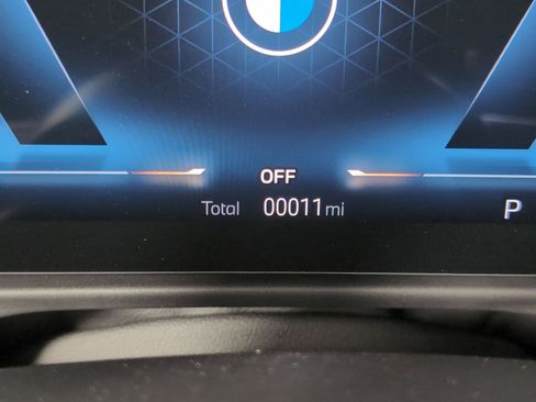 Used 2026 BMW 330i Sedan w/ M Sport Package image 17