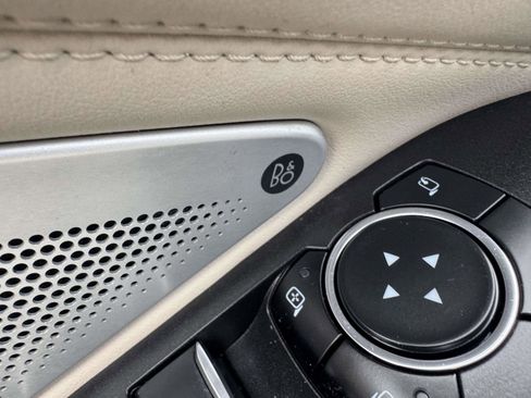 Used 2023 Ford Explorer Platinum w/ Technology Package image 23