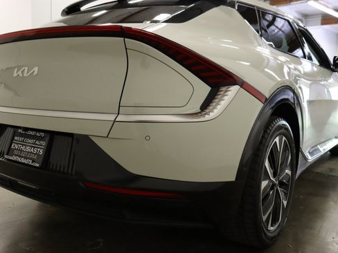 Used 2023 Kia EV6 Wind w/ Wind Technology Package AWD/4WD image 9