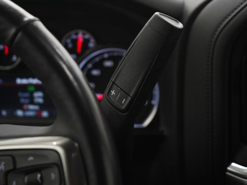 Used 2022 Chevrolet Silverado 1500 LT w/ Safety Package image 20