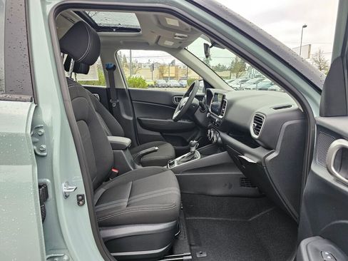 New 2026 Hyundai Venue SEL image 10