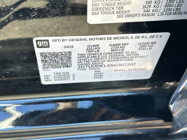 Used 2025 GMC Sierra 1500 SLT w/ SLT Premium Package AWD/4WD image 29