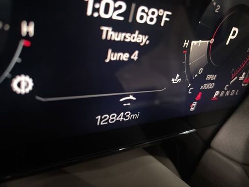 Used 2025 GMC Yukon XL Denali w/ Denali Reserve Package AWD/4WD image 25