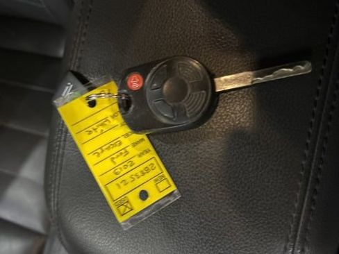 Used 2013 Ford Escape SEL image 39