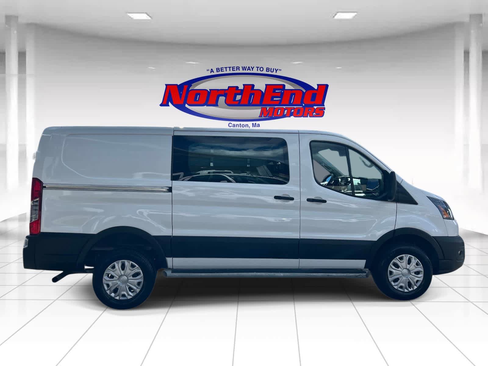 Used 2025 Ford Transit 250 Low Roof w/ Exterior Upgrade Package RWD image 2