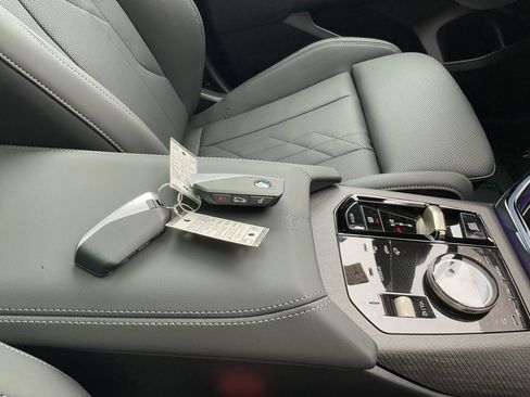 Certified 2025 BMW X3 xDrive30i w/ Premium Package image 34