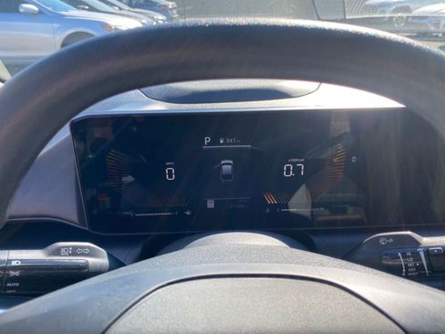 Used 2025 Kia K4 LXS FWD image 39