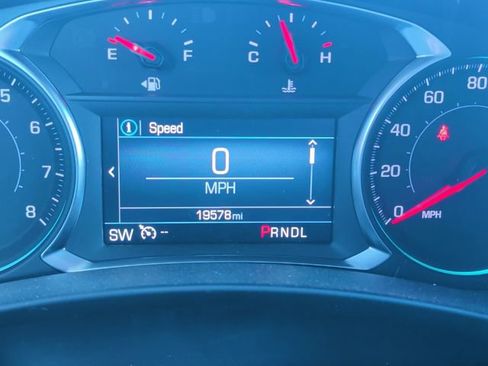 Certified 2024 Chevrolet Equinox LT FWD image 18