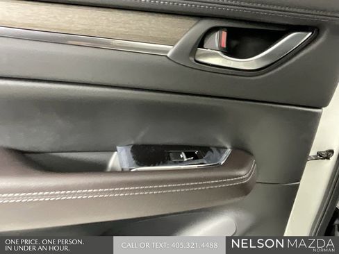 Certified 2025 MAZDA CX-5 Signature image 23