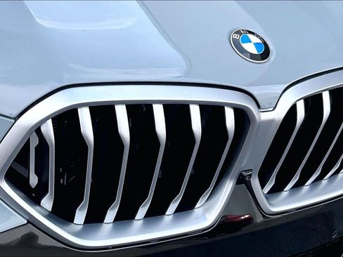 Certified 2026 BMW X6 xDrive40i image 29