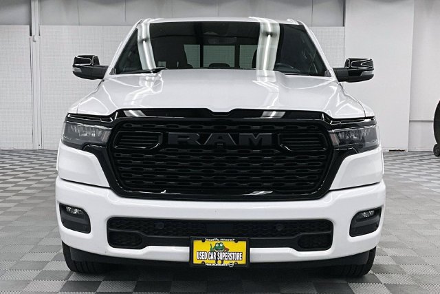 Used 2025 RAM 1500 Big Horn AWD/4WD image 4