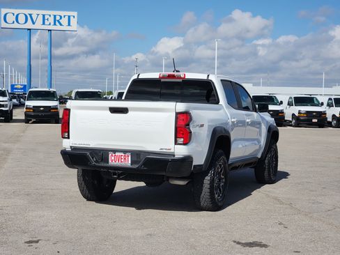 Used 2026 Chevrolet Colorado ZR2 w/ Technology Package AWD/4WD image 7