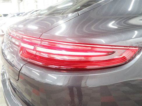Used 2020 Porsche Panamera 4S AWD/4WD image 10