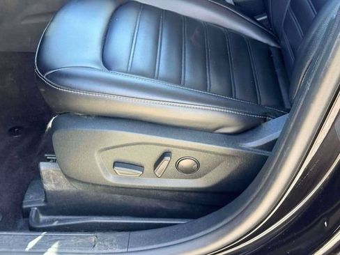 Used 2022 Ford Edge SEL AWD/4WD image 17